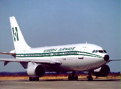 a300nig.jpg (14362 bytes)
